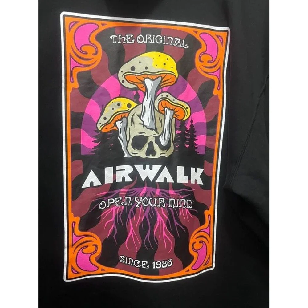 Airwalk used good